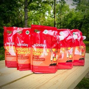 Sunday Garden Naturals Veggie + Tomato Plant Food Mix (2 Pack)